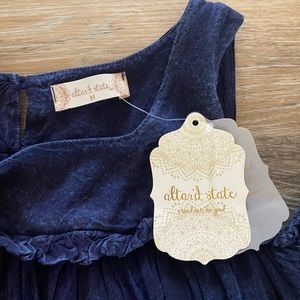 Boho altar’d state cold shoulder top